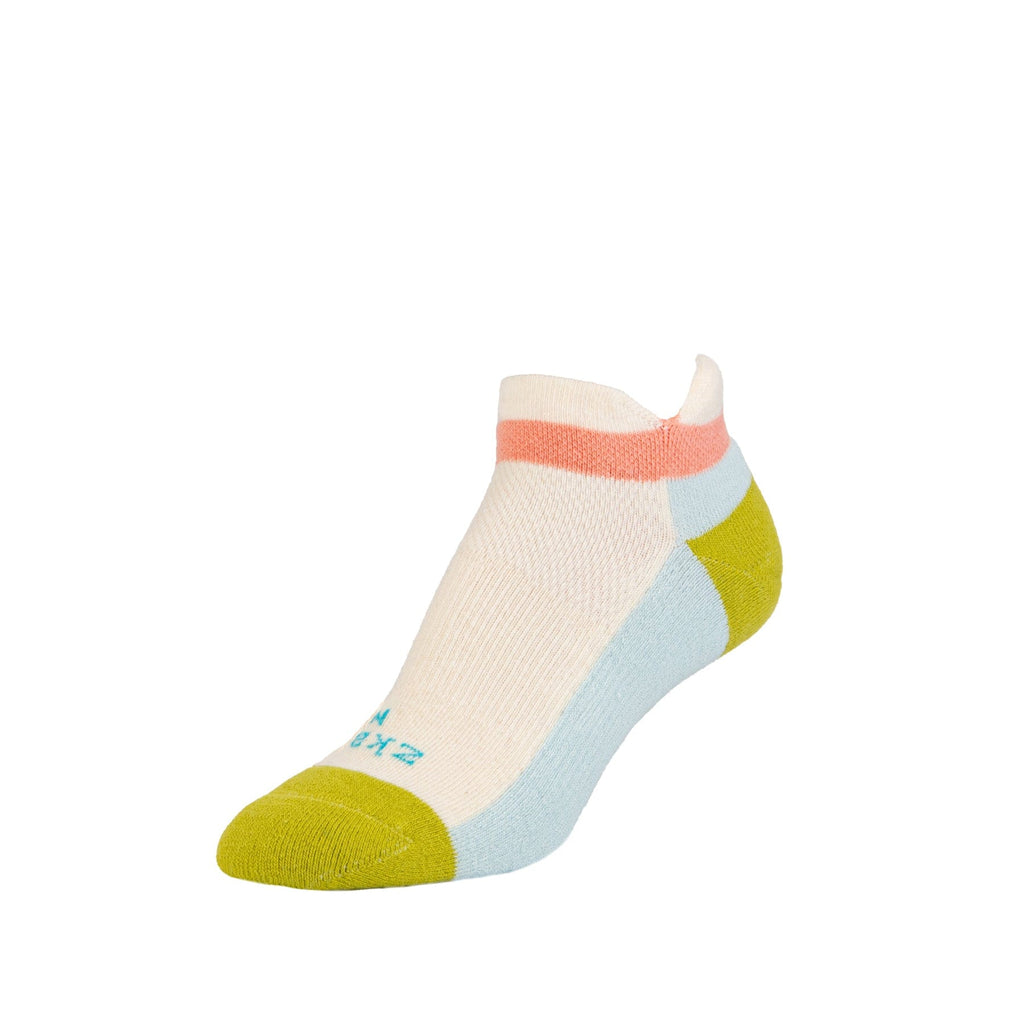 Ascent Cushioned Organic Cotton Ankle Socks